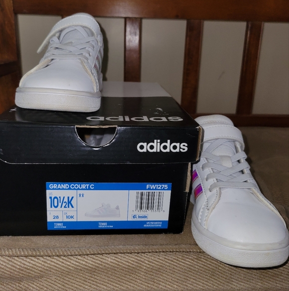 Adidas White Shoes with Iridescent Accents toddlet size 10 - Picture 1 of 3